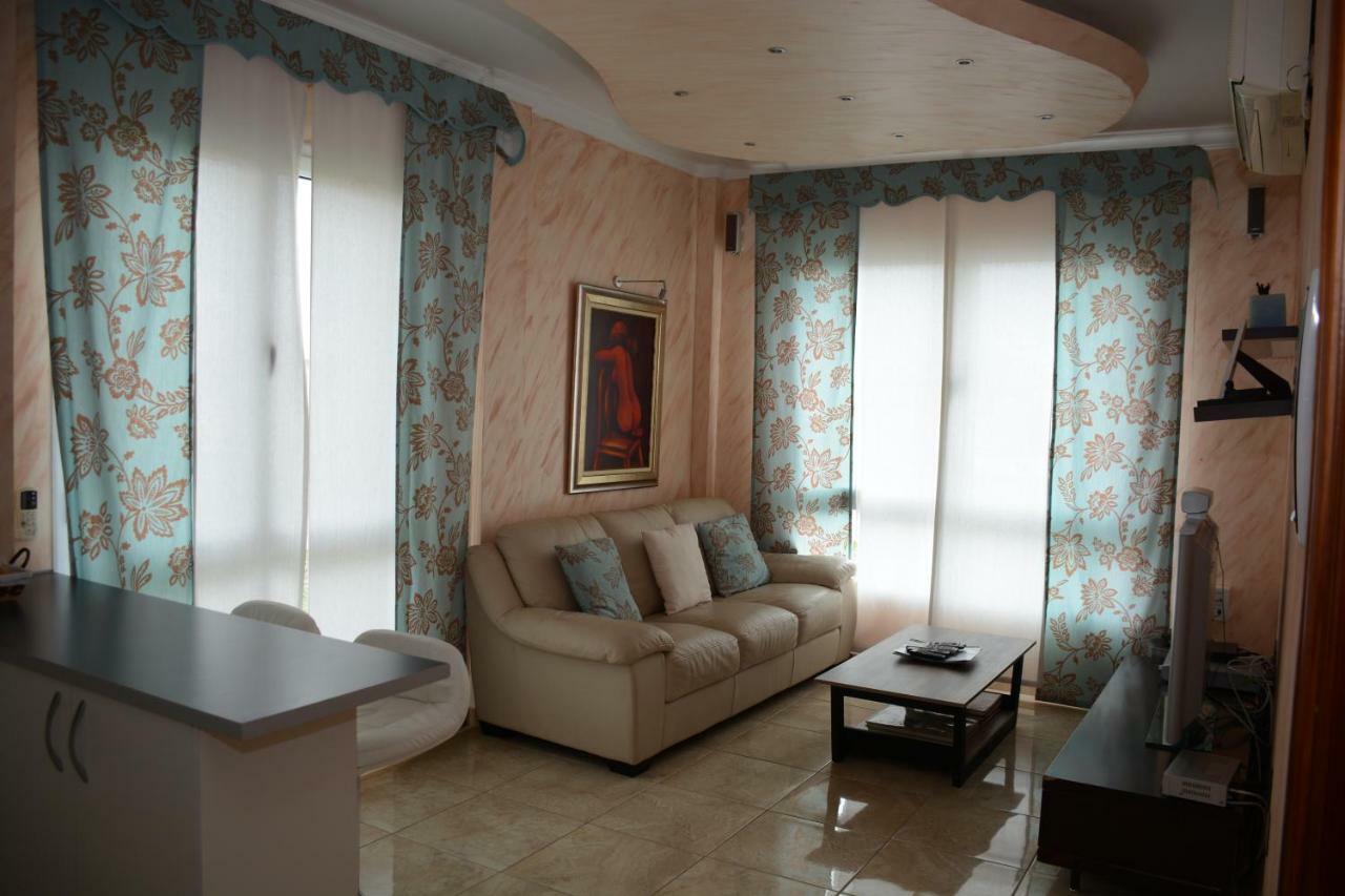The Confort House San Bartolomé Εξωτερικό φωτογραφία
